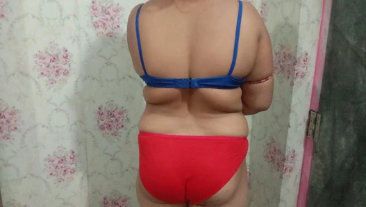 Tüm oğlan seksini görmekten zevk alıyorum, uzun boylu