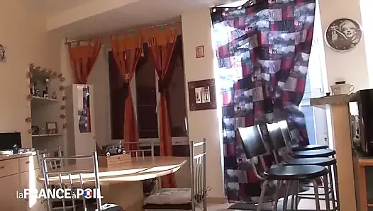 Seksi genç zenci kız için anal atfediş
