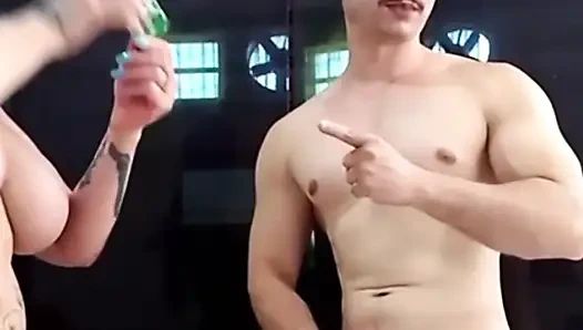 Brezilya maçı gününde üvey kız arkadaşım