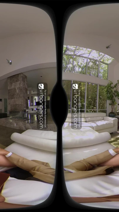 Потрясающий момент от "VR-жадность Elle Lee в роли шмотиста в Spy X, семейная секс-пародия в VR-порно"