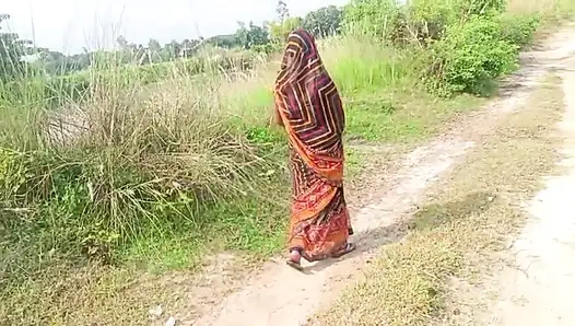 Köylü ateşli yenge idrar yapıyor xxx video