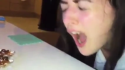 Sürtük + doggystyle = zenci mutlu