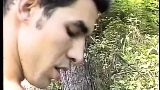 Hung gay stud turns around to get his asshole rimmed in the