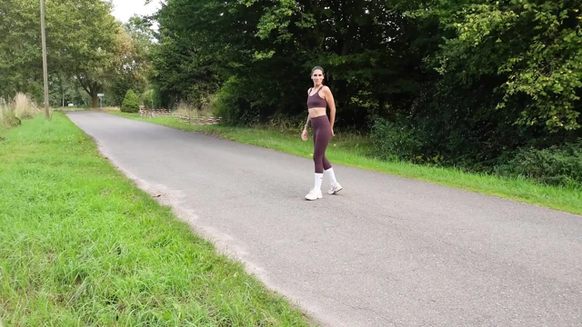 Pakistani jogger fucked behind the hay bales