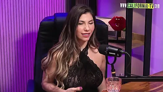 Latin ateşli Alexia Dhein ile podcast