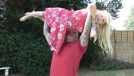 Olgun Lacey Starr ve arkadaşları