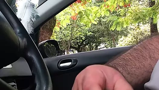 flash no carro pra morena