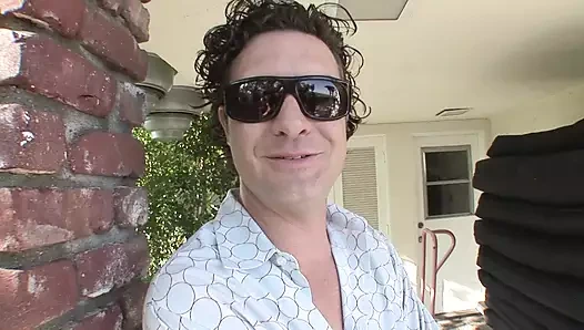 Nika noire seviyor bir sert horoz içinde ona göt