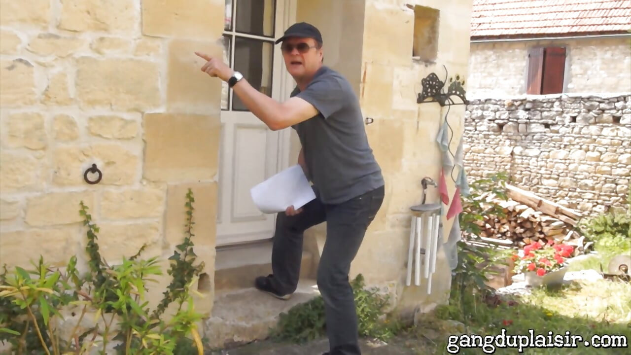 Genç çift eğleniyor