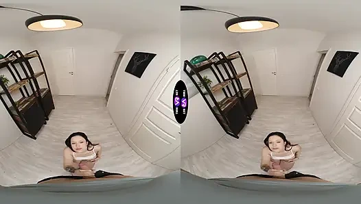 Rihanna Black komşusunun sabah sürprizi için havlusunu düşüriyor - teenmegaworld