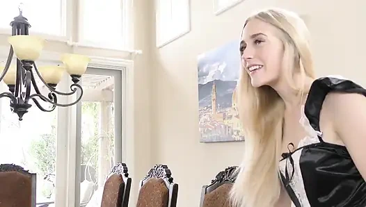 Emma Starletto жаждет большого члена своего бойфренда-отчима