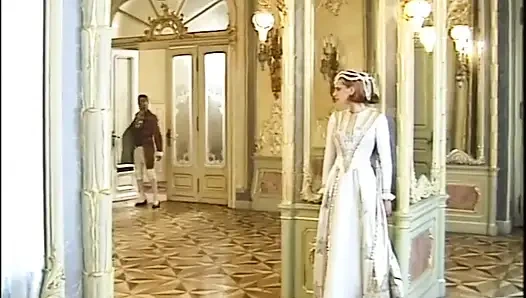 Güzel sarışın kız amcık yalıyor anal sikişiyor