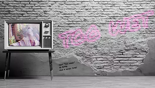 sörfçü dostum alır onun dick ıslak ve boşalan tüm üzerinde ona göğüsleri