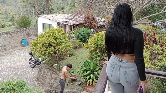 Azgın bahçıvan latin samantha'nın kedi sikikleri - İspanyolca porno