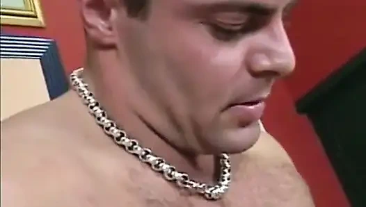 Jessica Rizzo yarak emmeyi seven sürtüklerle iki sahne sunuyor 02