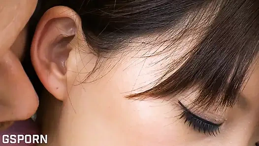 Seks Japon genç kız dilso ile heyecanlı ve ateşli yarakla sikiliyor