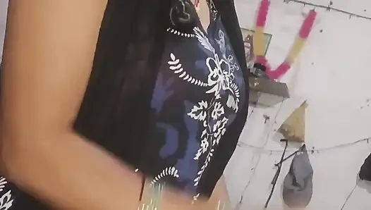 Hintli kız arkadaşla mastürbasyon