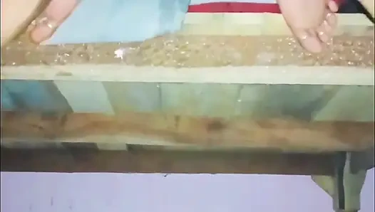 Gecenin 2'sinde yengenin amını domaltarak siktim ve fışkırttırdım.