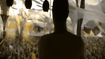 Bal arısı tarafından hayatın parçaları