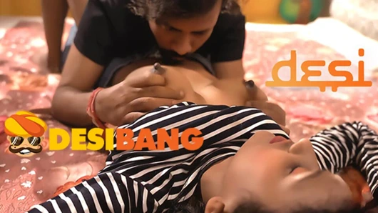 Sıska Hintli evli kadın desibang tarafından sikişemeyecek kadar utangaç