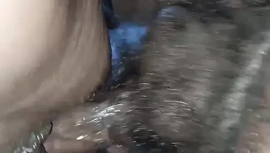 Yurtdışından gelen kocam beni sikerek karşıladı