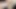 Bu Hintli kız yatarken sikilmek için çok seksi saten pijamayla seksi