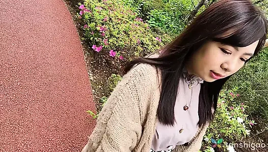 Japon üniversiteli kız nozomi minami oynamak için bizimle buluşuyor, çıplak