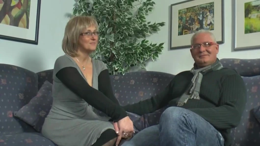 Karımla ilk üçlü seks