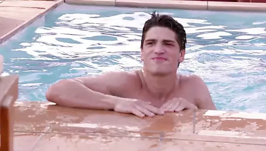 Wowgirls, anny aurora, büyük bir horoz gördüğünde açık oldu