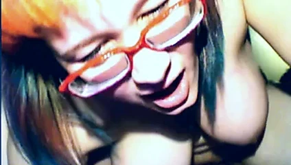 Asosyal redhead şaşırtıcı memeler 4 sikikleri ve berbat