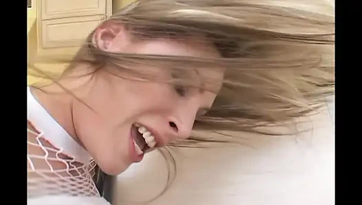 Harmony Rose: Mükemmel Bir Baştankara Tanrıçası Anal İki Büyük Yarrak Tarafından Becerdin