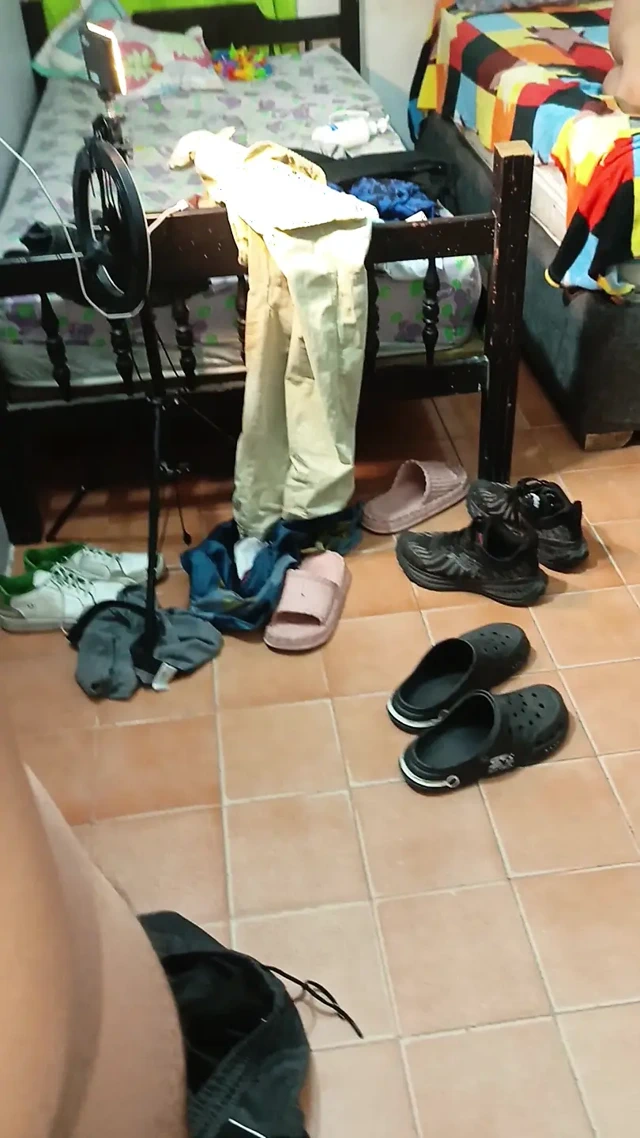 Hintli üvey annem amından döl çıkana kadar onu sikiyorum