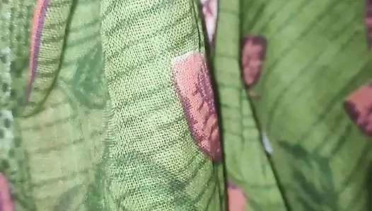 Bengalli kadın jijagi chudai'de sikişiyor