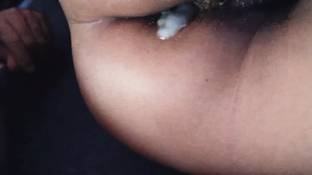 Karısının kıçından cumming