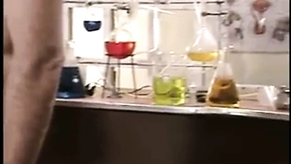 anal profesör -nina kiraz