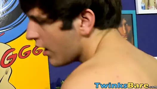 Twinks emme her diğer önce onlar start barebacking