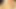 Turuncu saçlı kız yatakta