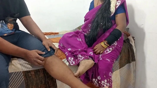 Tamil ev hanımı teyze oğlunun arkadaşını baştan çıkarıyor - ateşli emme, amcık yalama ve sert sikiş