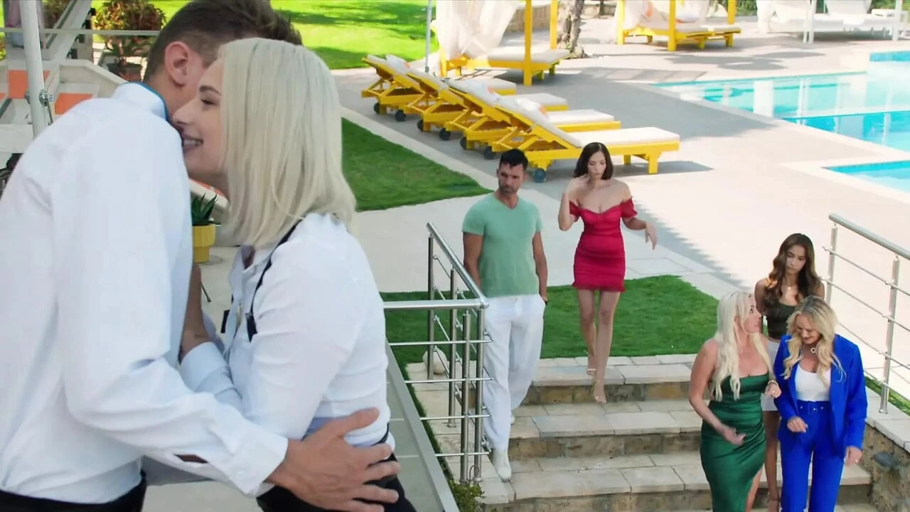 Vixen - Asbhy hoàn hảo đã cố gắng đam mê với người đàn ông lớn tuổi