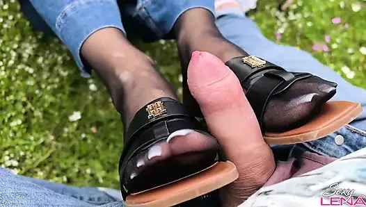 Terli naylon ayaklarla Yunan dağ ayak işi - Tabanlarımda açık hava kremli turta