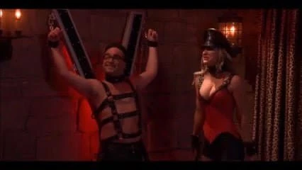 Kaley cuoco sm sahnesi tbbt sezon 10x7