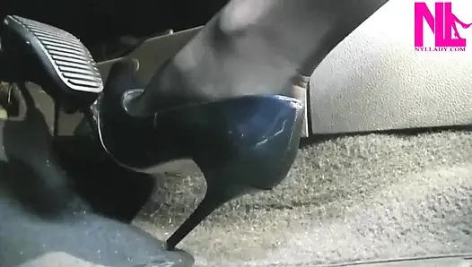Pattent Blue Buffalo'da şehvetli sürüş süper seksi pompalar