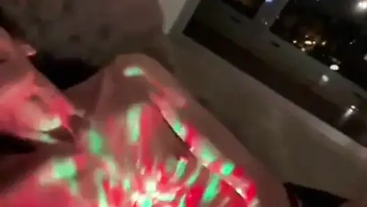 Duyusal Işıklar Göğüsler