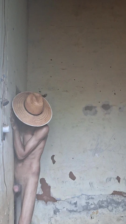 Sıska nefis şehvetle ovuyor!