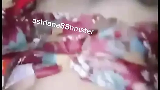 "Ekselansları öğretmeye devam edecek... "Bu gece 😏 görüşürüz umarım."