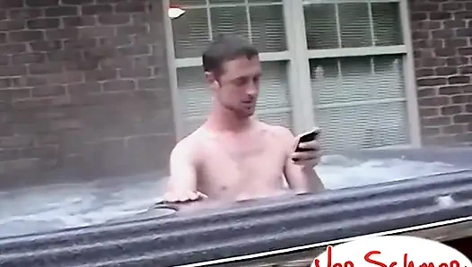 Mutual Sucking Buddies!