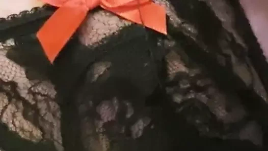 Küçük çük içinde seksi kadın iç çamaşırı alicia smallz