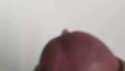 Wichsen und Spritzen ins Waschbecken am Arbeitsplatz