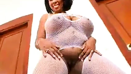 Vanessa del en güzel büyük memeye sahip