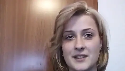 Dianas üvey kız kardeş porno çekiyor, aman tanrım